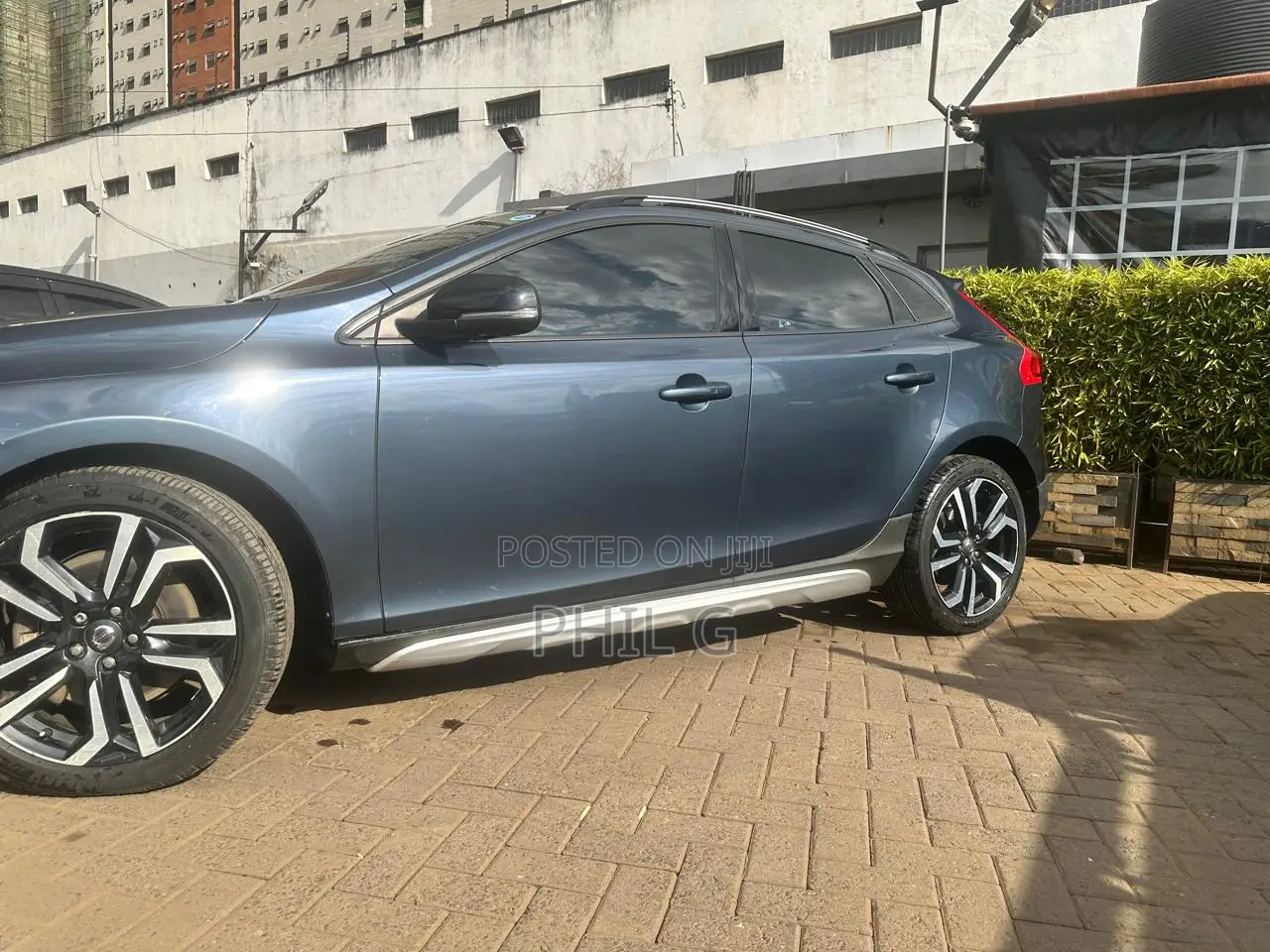 Volvo V40 2018 Blue