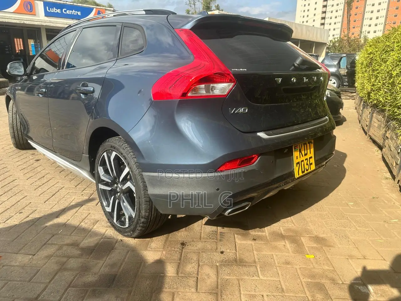 Volvo V40 2018 Blue