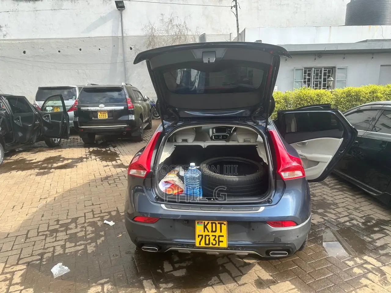 Volvo V40 2018 Blue