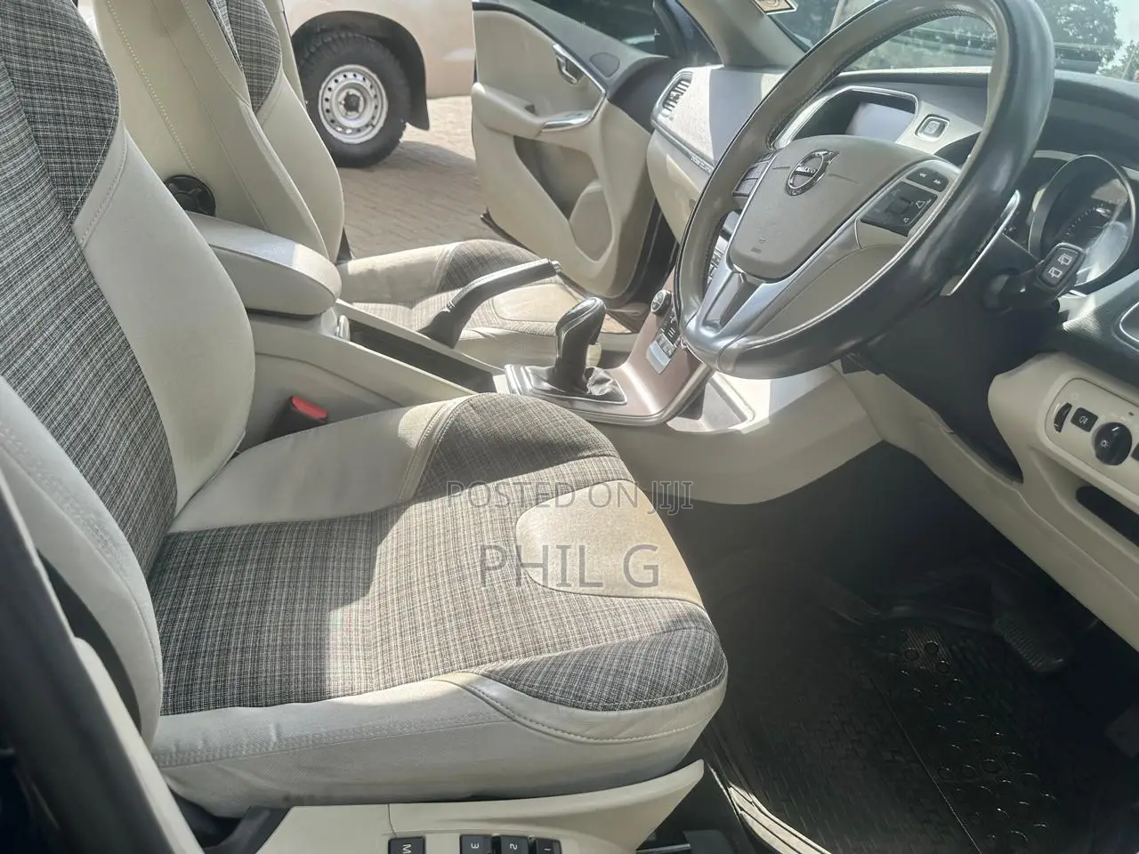 Volvo V40 2018 Blue
