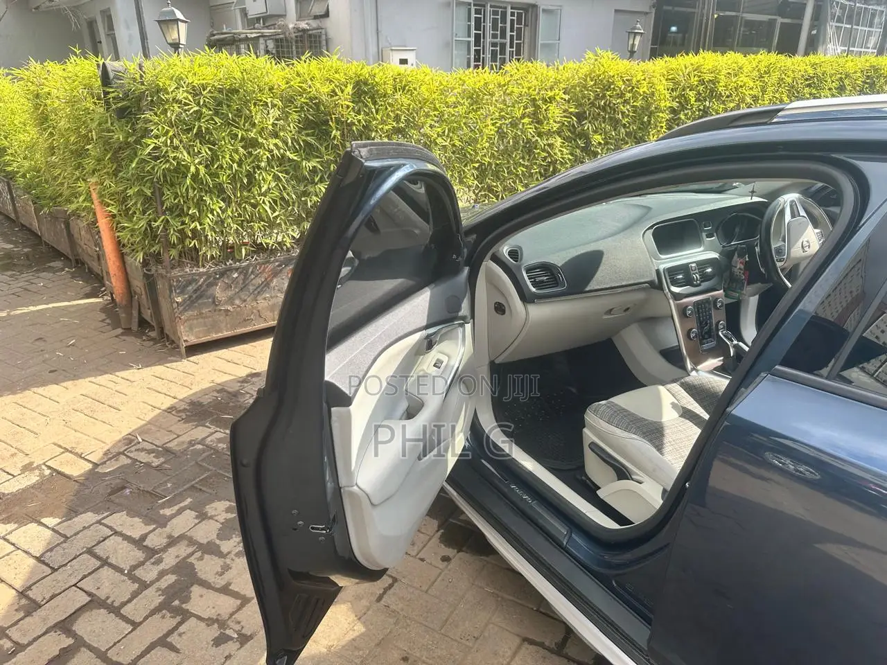 Volvo V40 2018 Blue