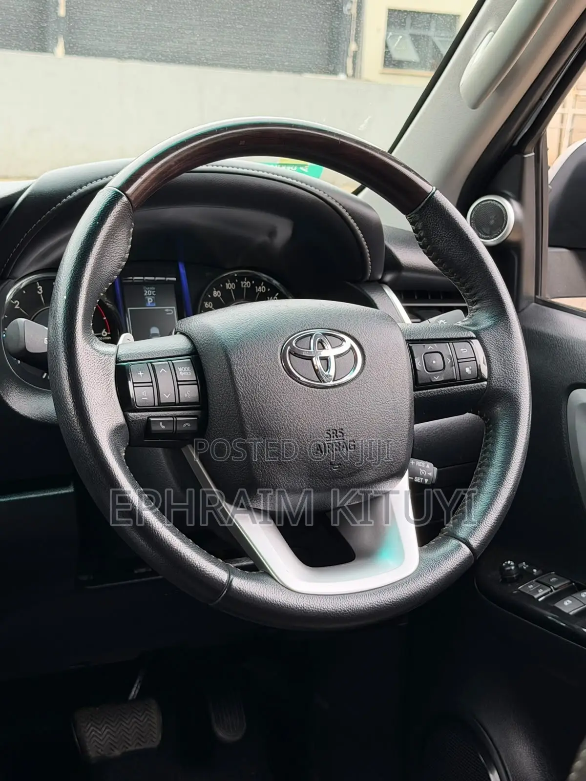 Toyota Fortuner 2019 Silver