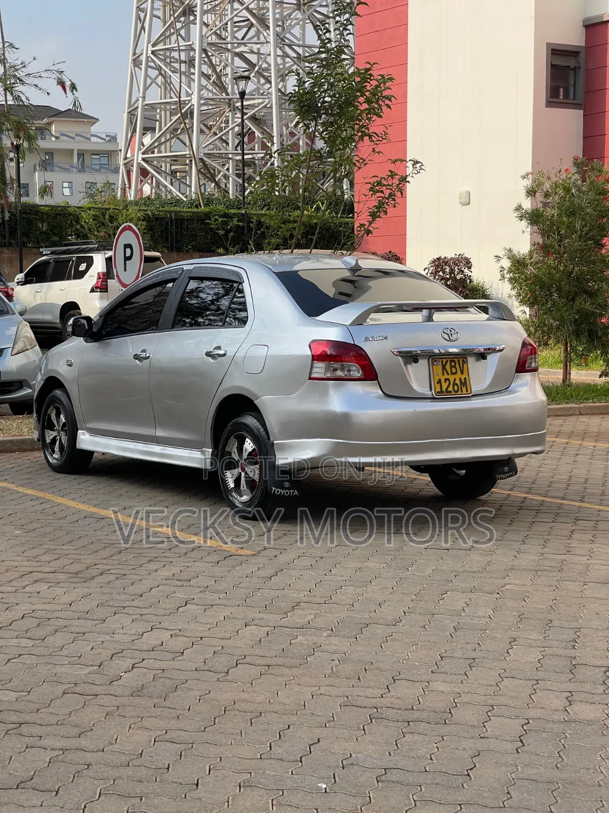 Toyota Belta 2006 Silver