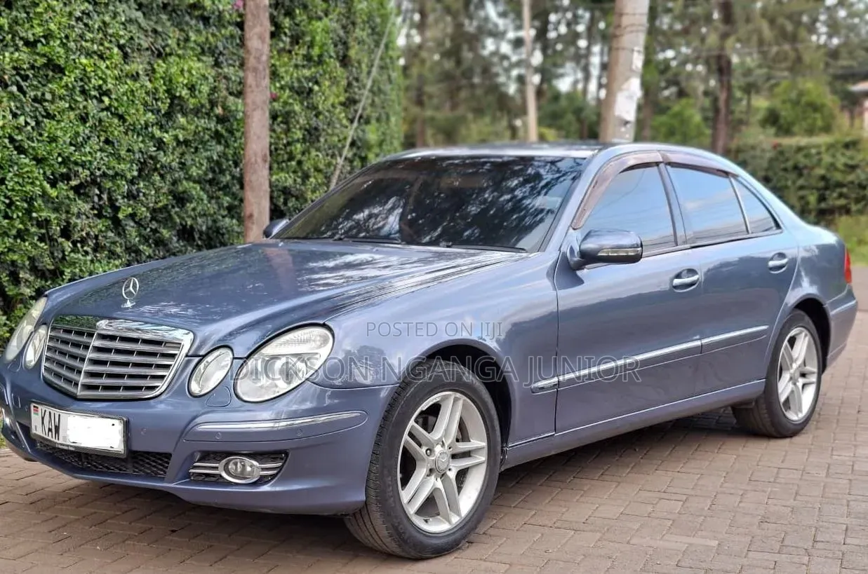 Mercedes-Benz E240 2002 Blue