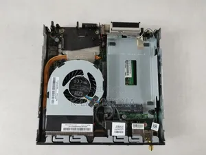 Lenovo ThinkCentre M715 Tiny 12GB AMD Ryzen 5 HDD+SSD 500GB