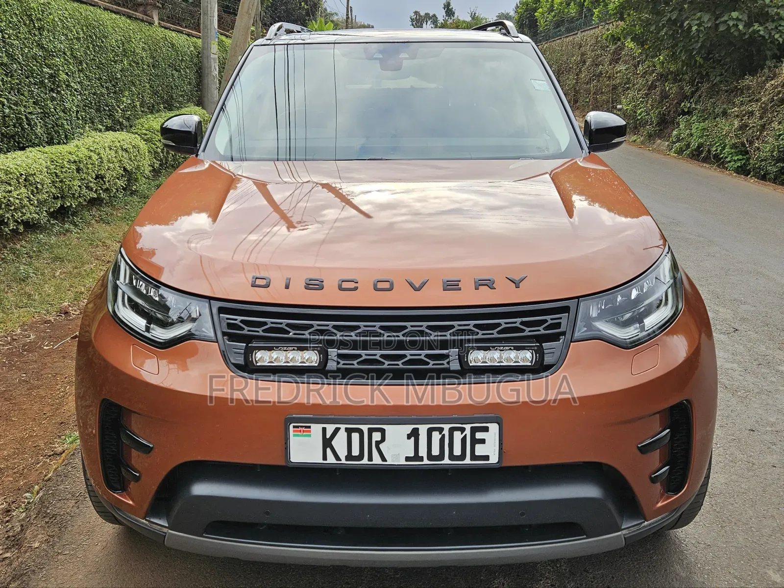 Land Rover Discovery 2017 Orange