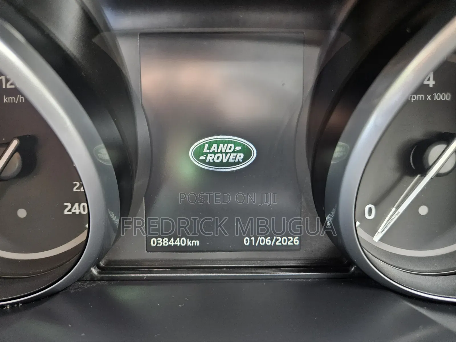 Land Rover Discovery 2017 Orange