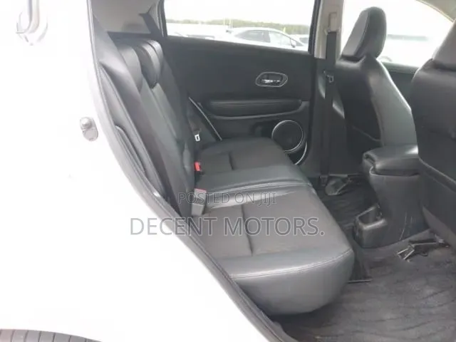 Honda Vezel 2020 White