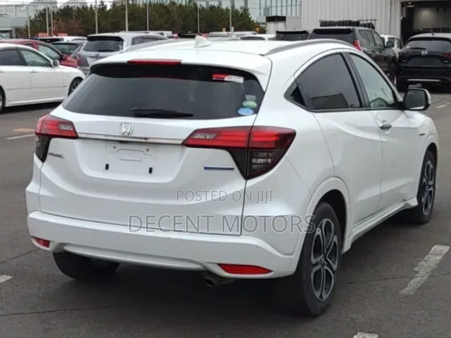 Honda Vezel 2020 White