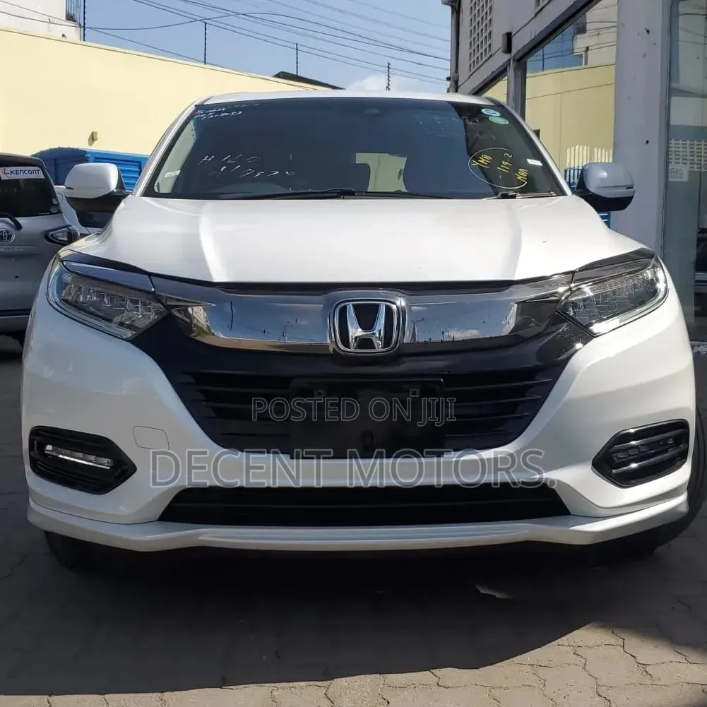 Honda Vezel 1.5 Hybrid 4WD 2020 White