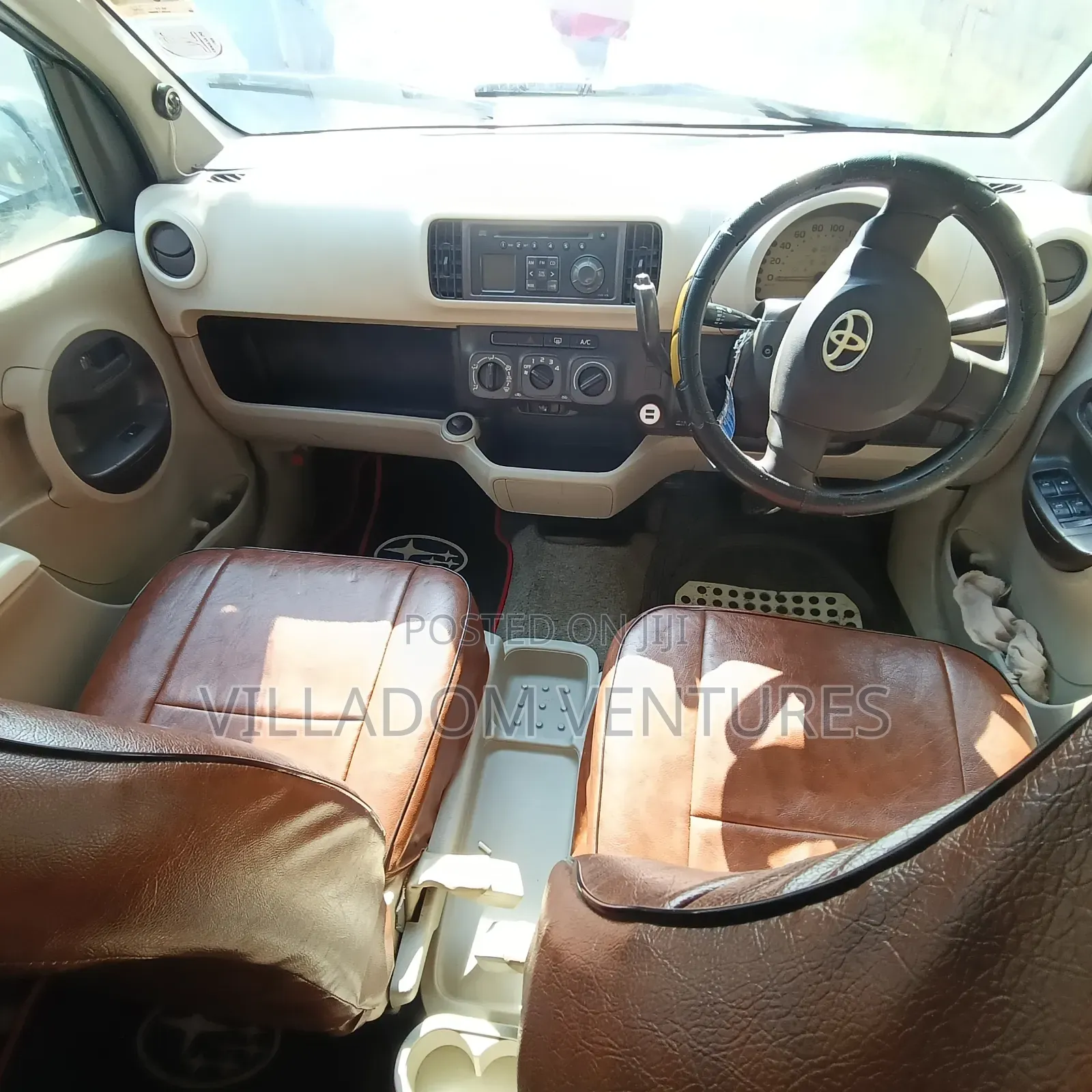 Toyota Passo 2013 Silver