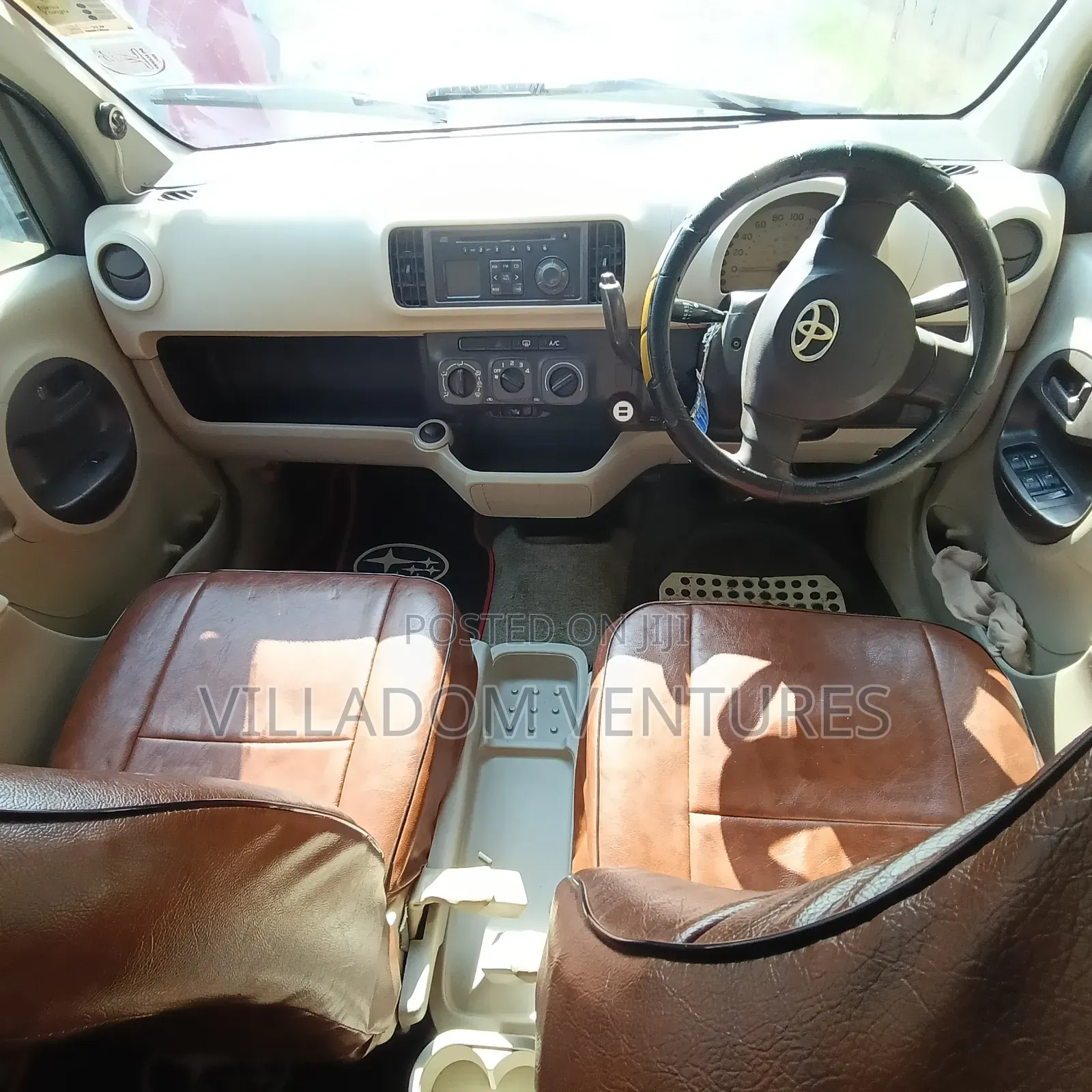 Toyota Passo 2013 Silver