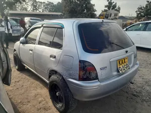 Toyota Starlet 2003 Silver