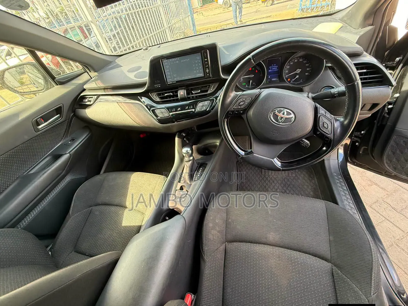 Toyota C-HR LE FWD 2019 Black