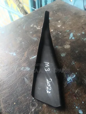 Windscreen Finishers Mazda 3 2022 Model