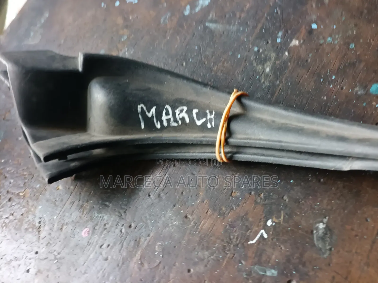Windscreen Finishers Nissan March