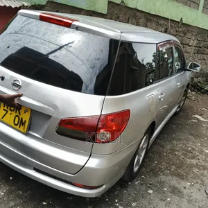Nissan Wingroad 2007 Silver