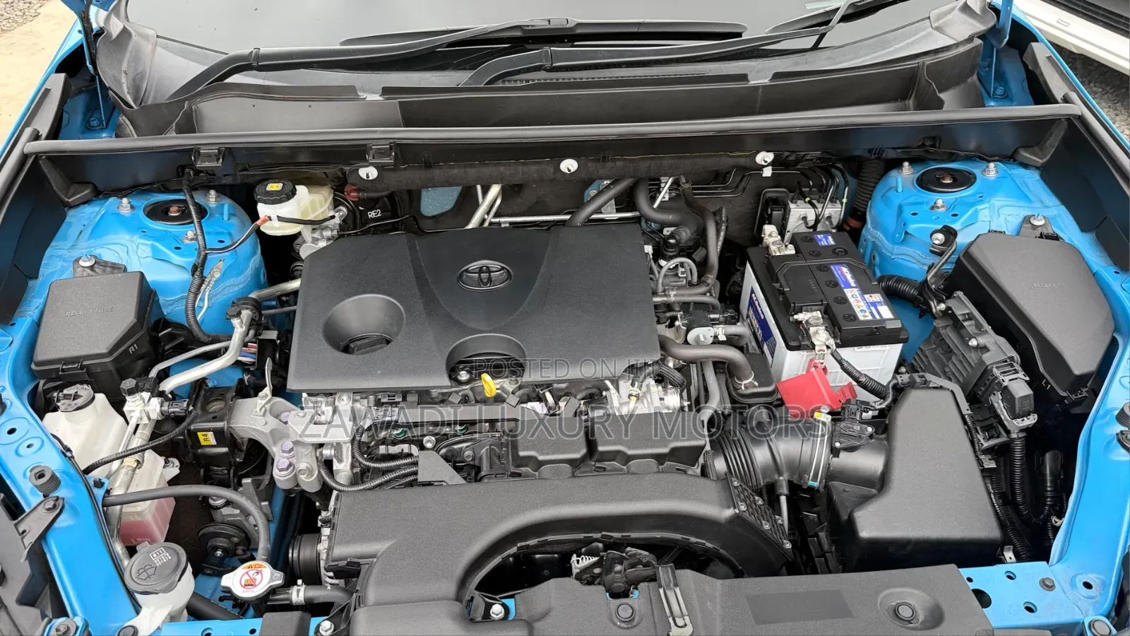 Toyota RAV4 2019 Blue