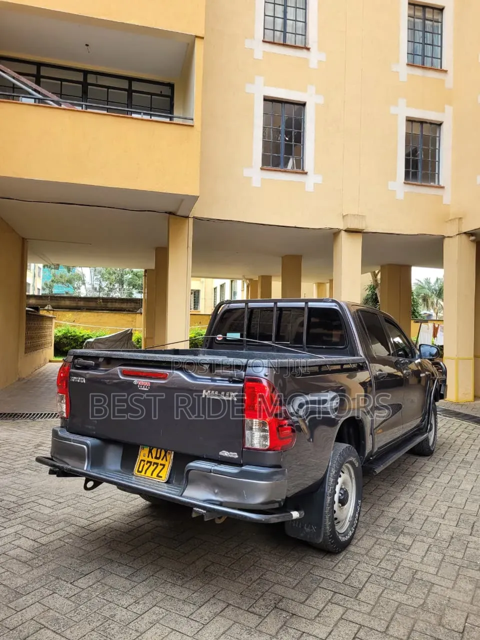 Toyota Hilux Revo Double Cab Deisel 2.4 AWD 2021 Gray