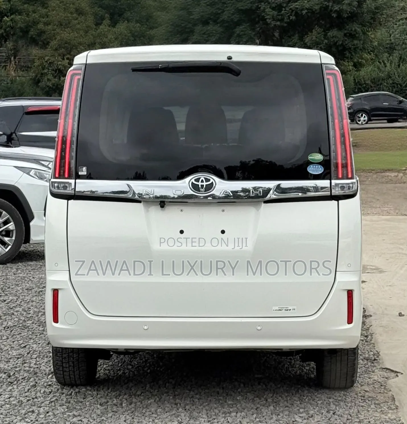 Toyota Noah 2019 White
