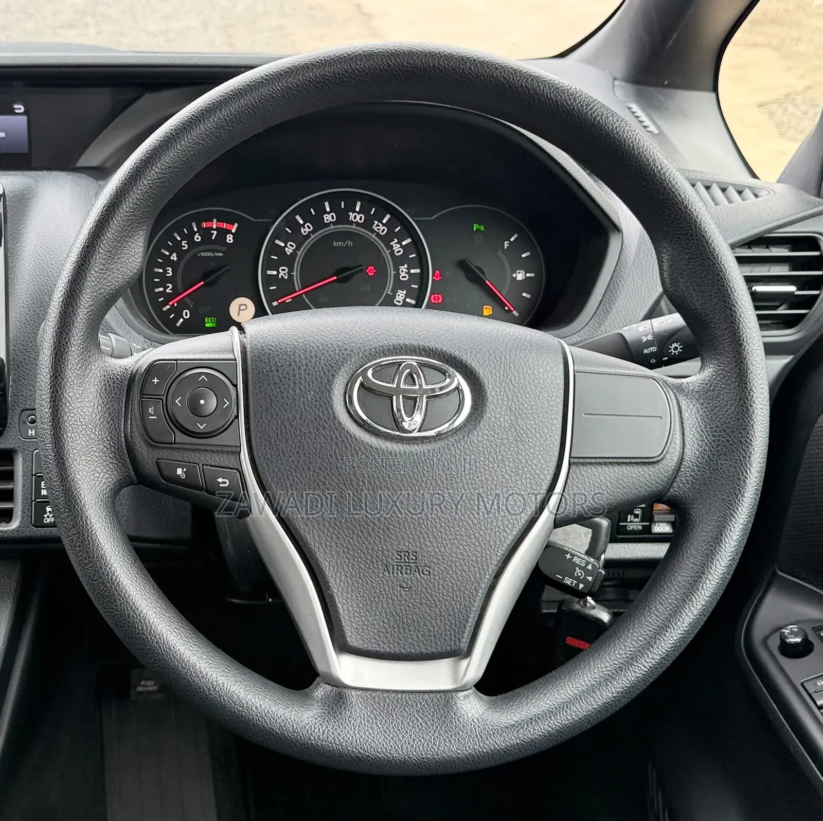Toyota Noah 2019 White