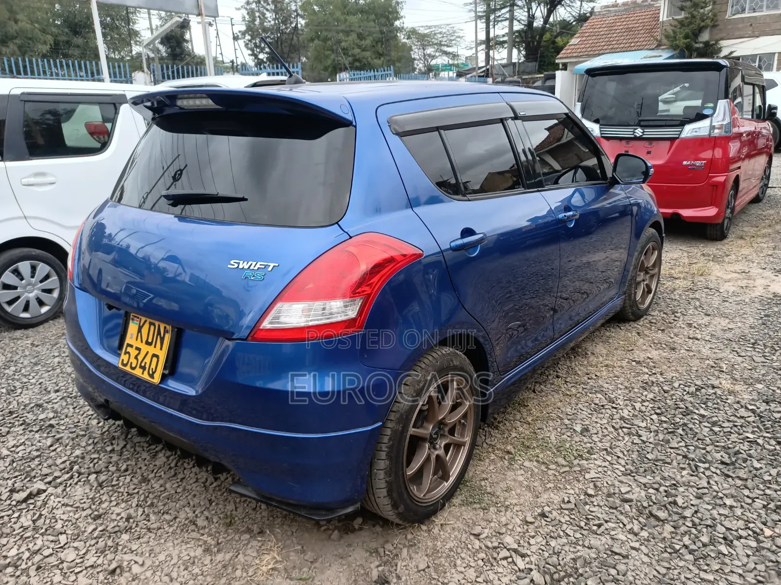 Suzuki Swift 2016 Blue