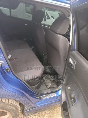 Suzuki Swift 2016 Blue