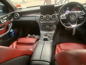 Mercedes-Benz C200 2015 Black