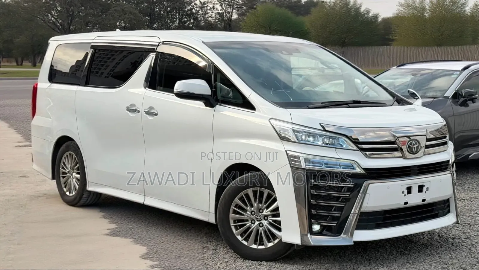 Toyota Vellfire 2019 White