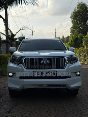 Toyota Land Cruiser Prado 2017 White