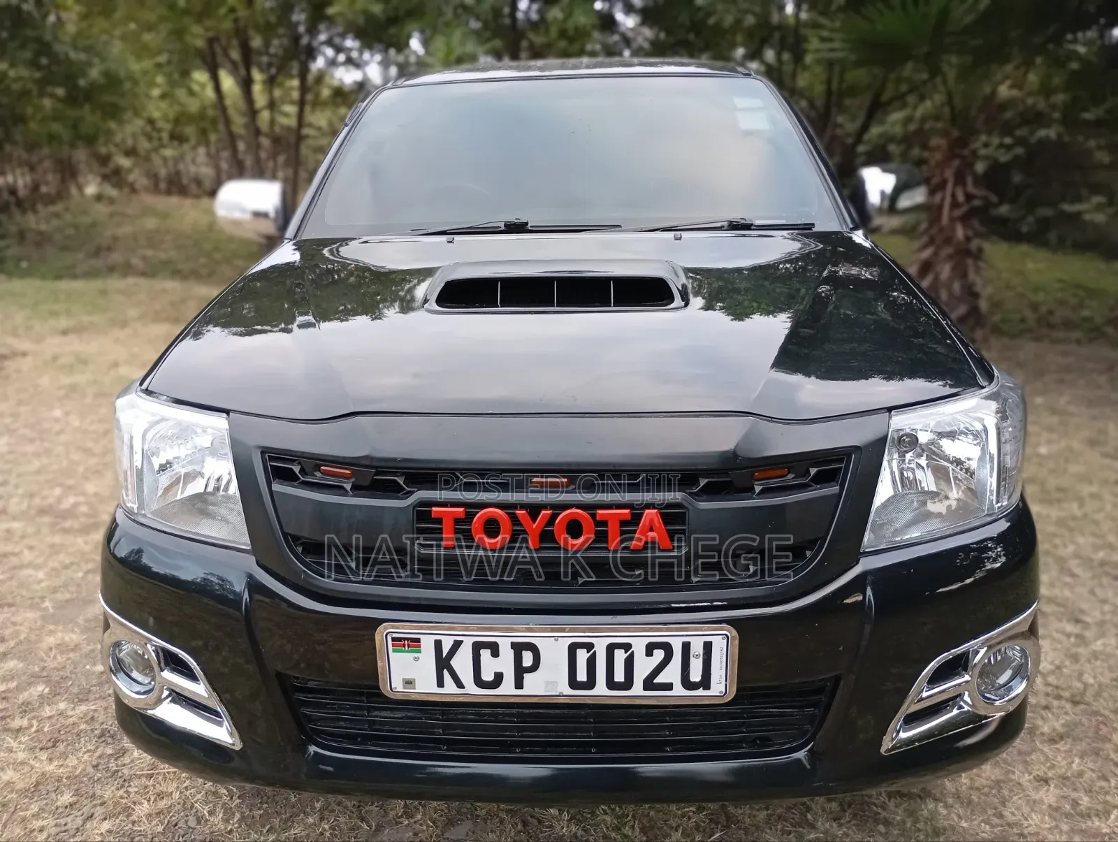 Toyota Hilux 2012 Black