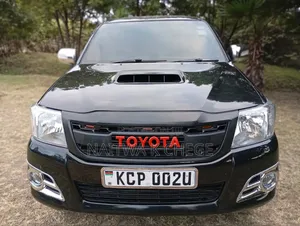 Toyota Hilux 2012 Black