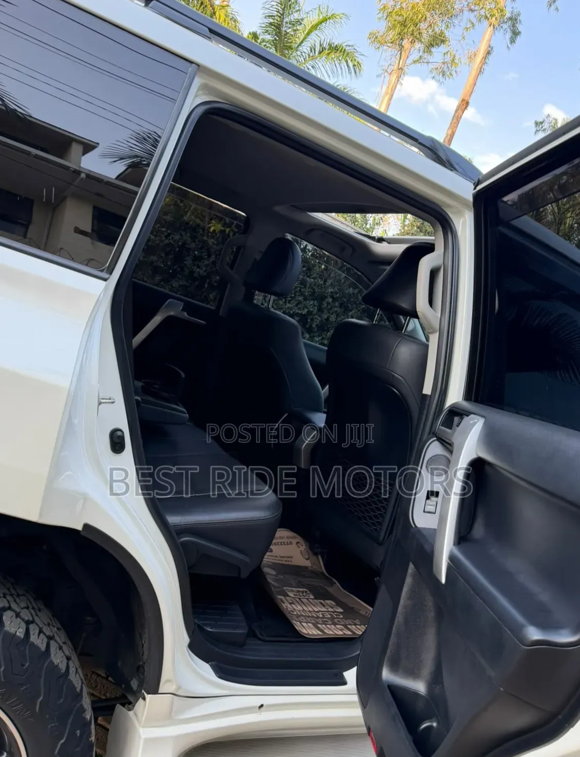 Toyota Land Cruiser Prado 2017 White