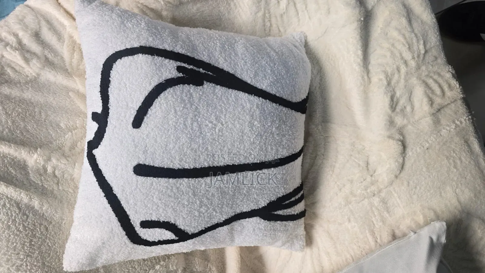 Abstract Shaggy Cushion / Throw Pillow Covers - Rb