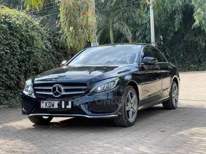 Mercedes-Benz C200 2018 Black