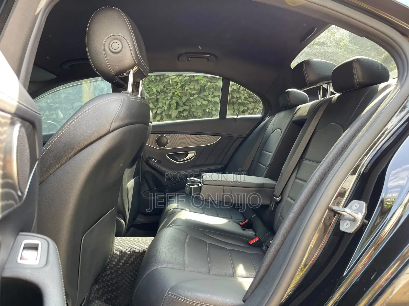 Mercedes-Benz C200 2018 Black