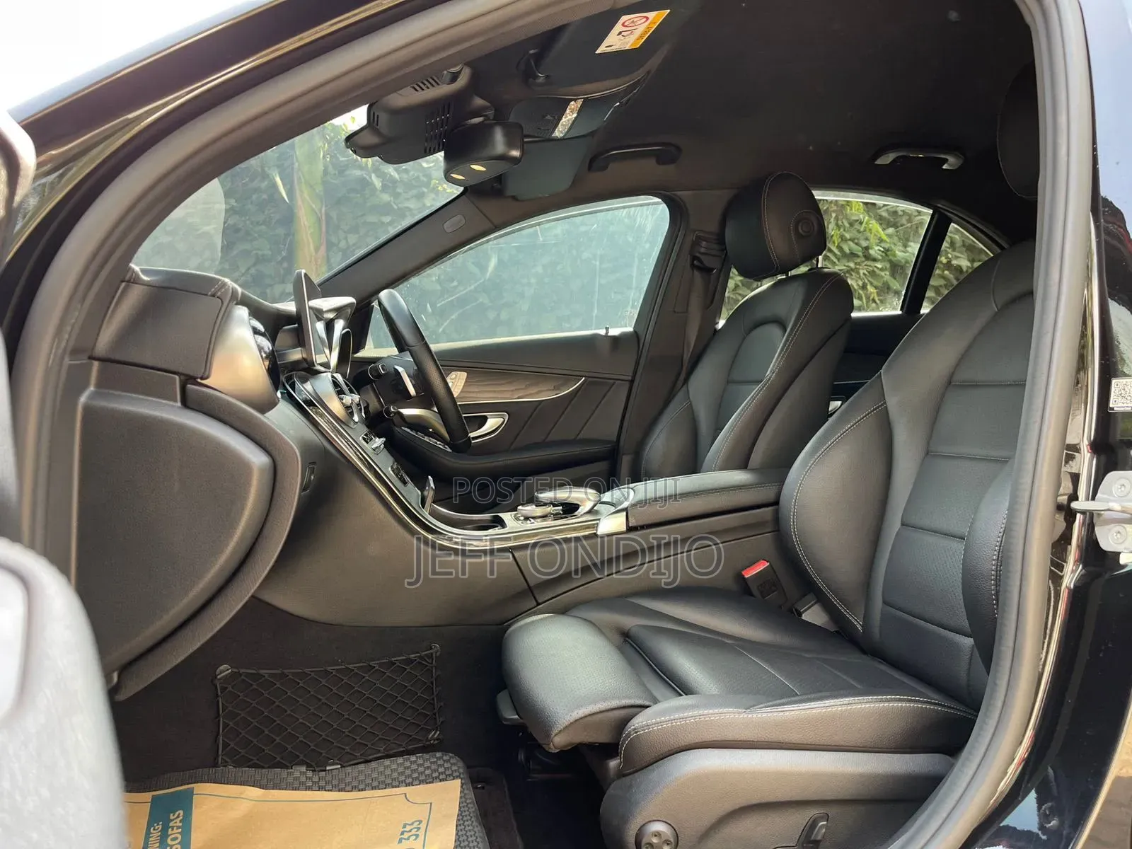Mercedes-Benz C200 2018 Black