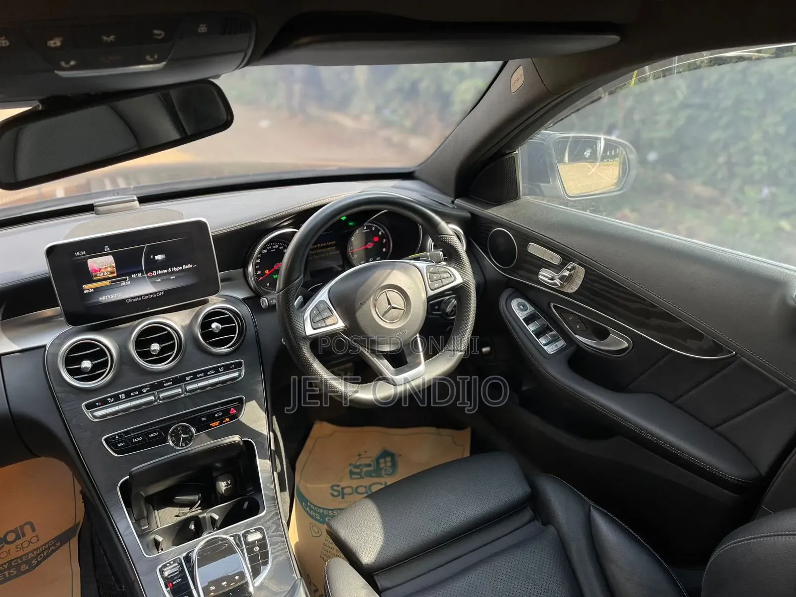 Mercedes-Benz C200 2018 Black
