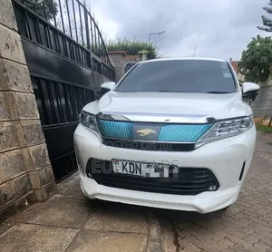 Toyota Harrier 2017 Pearl
