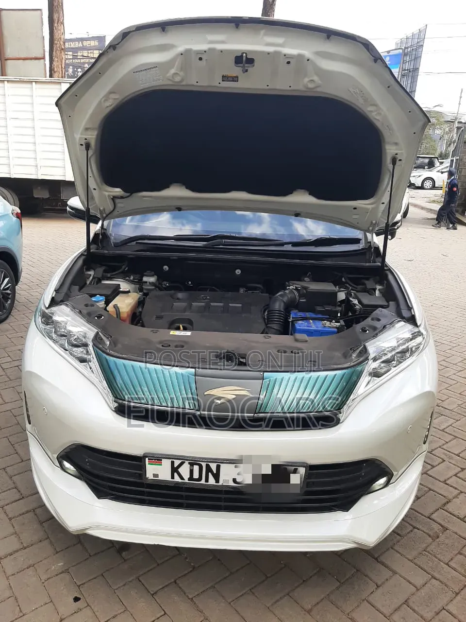 Toyota Harrier 2017 Pearl