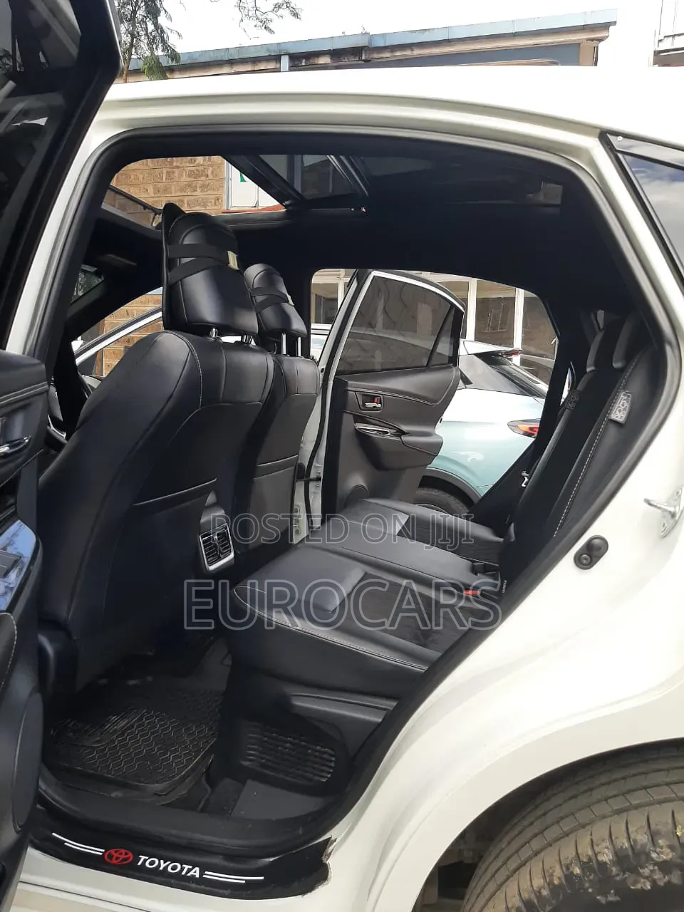 Toyota Harrier 2017 Pearl