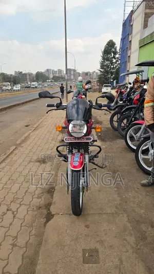 Bajaj Boxer 125 2025 Red