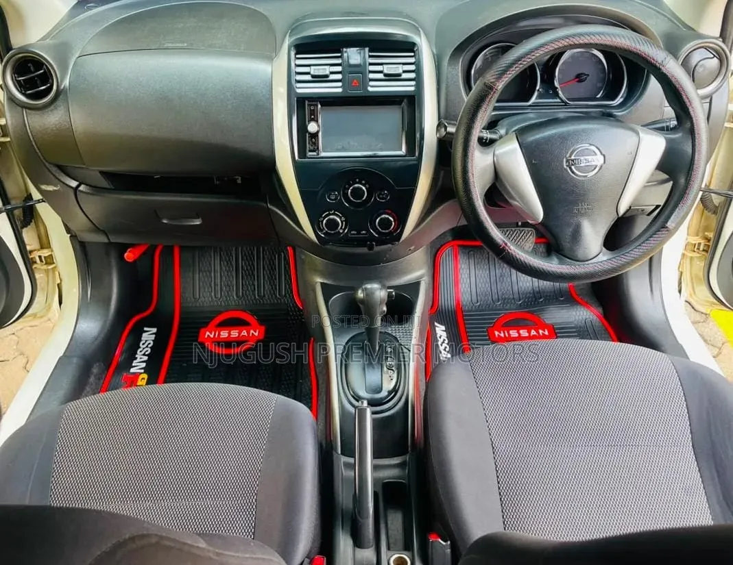 Nissan Tiida 2015 White