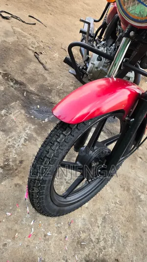 TVS HLX Plus ES 2026 Red