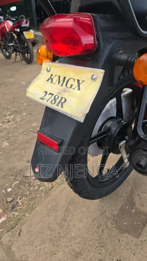 TVS HLX Plus ES 2026 Red