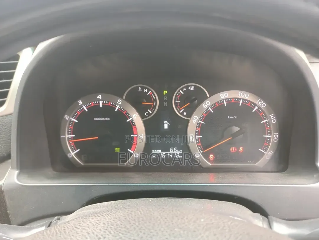 Toyota Estima 2013 White
