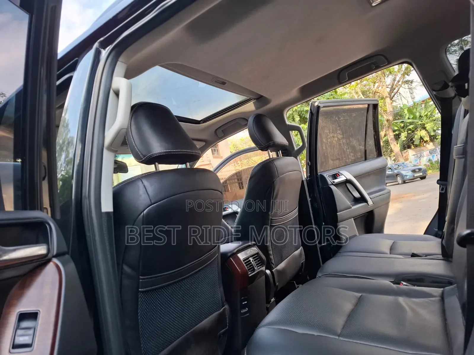 Toyota Land Cruiser Prado 2014 Black