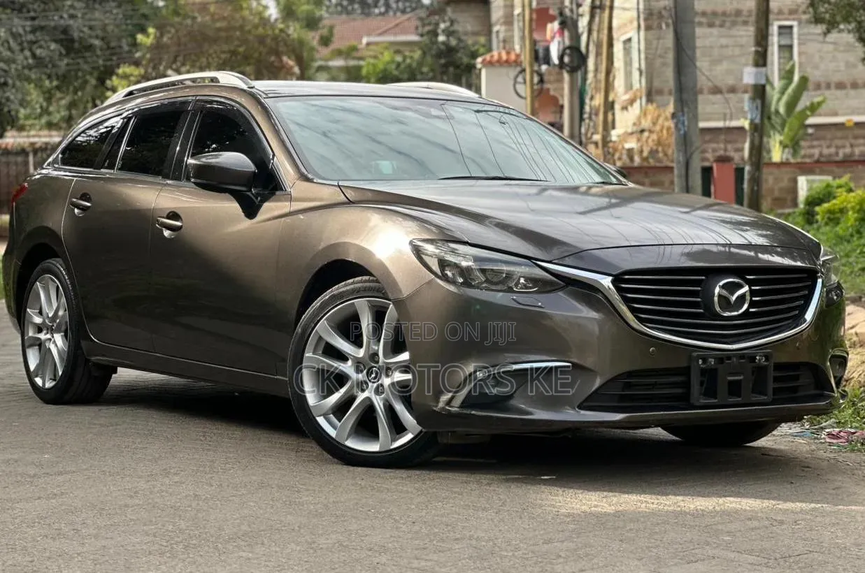 Mazda Atenza 2017 Brown