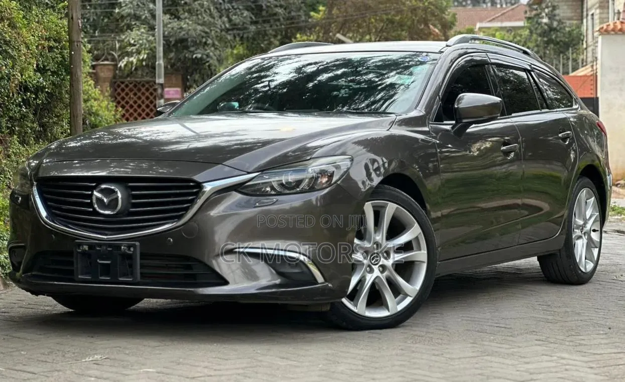 Mazda Atenza 2017 Brown