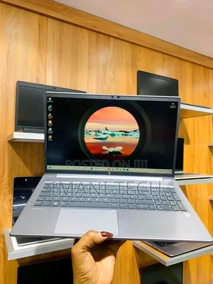 Laptop HP ZBook Power G7 32GB Intel Core i7 SSD 512GB